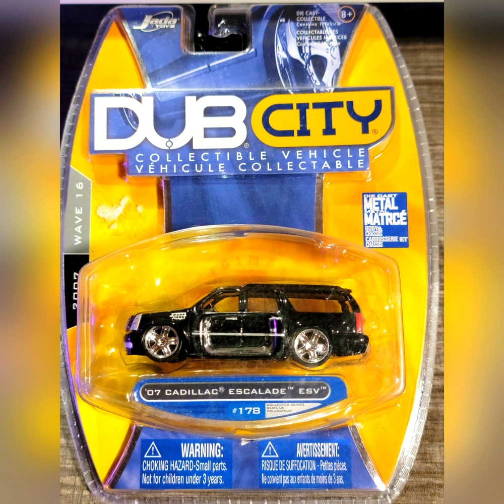 2007 JADA TOYS DUB CITY COLLECTIBLE VEHICLES '07 CADILLAC ESCALADE ESV #178